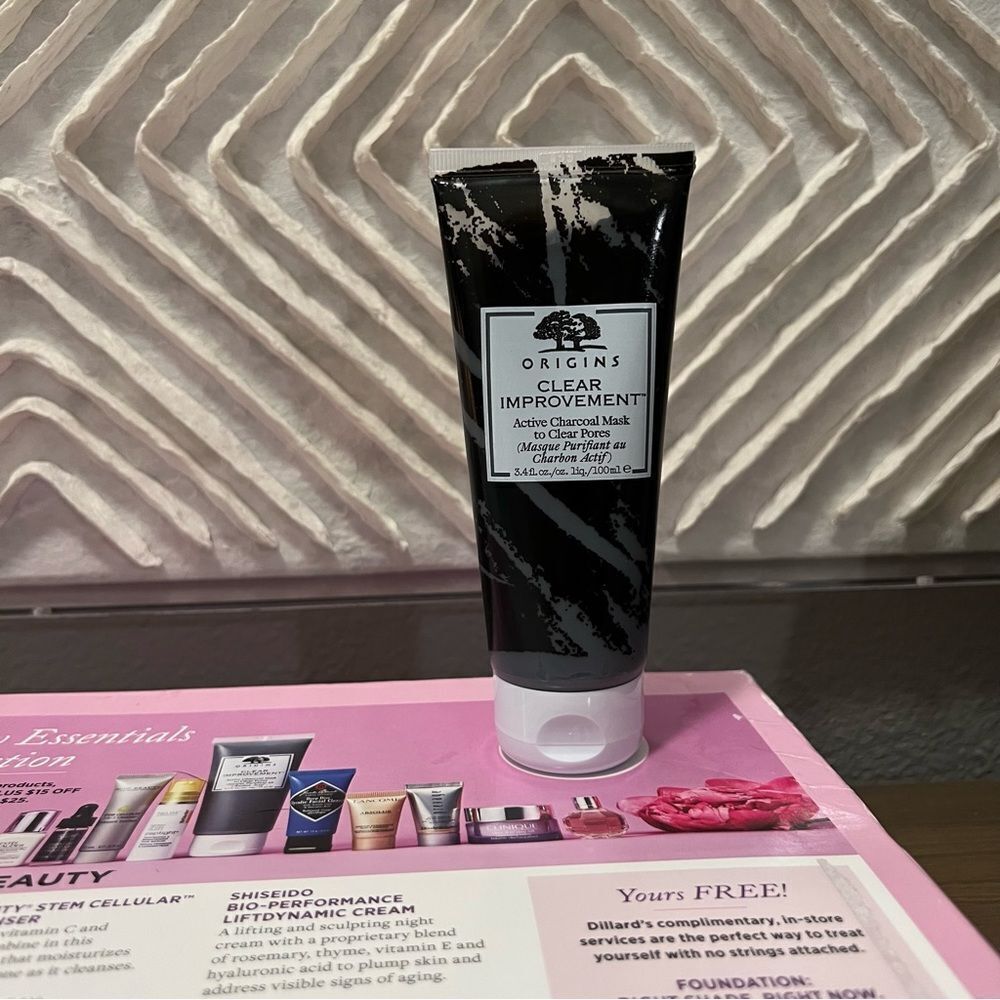COPY - NWT Origins Clear Improvement Active Charcoal Mask 3.4 oz
